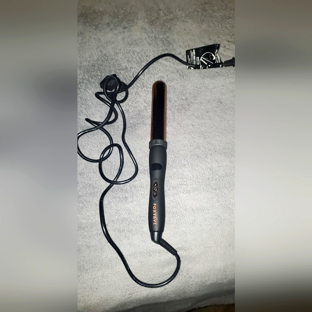 Foxy bae curling wand 32mm